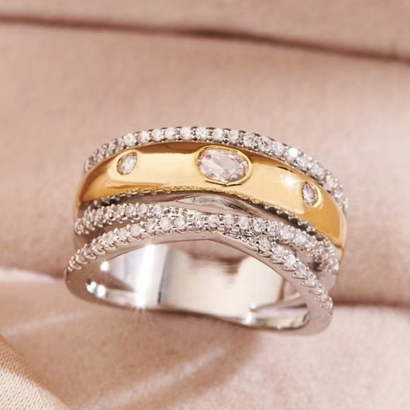 Jewelry - The Aurelia Multi-Band Mixed Metal/Crystal
Statement Ring Size 8